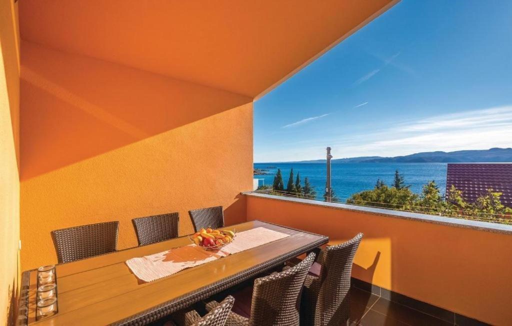 Apartmani Ivankovic Karlobag Exterior foto